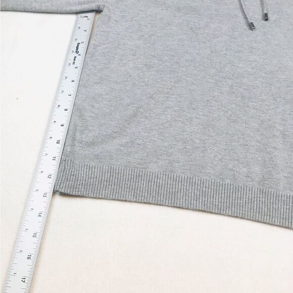 Fabletics Gray Cropped Light Hoodie Open Back - Women’s Medium‎ - Picture 8 of 12